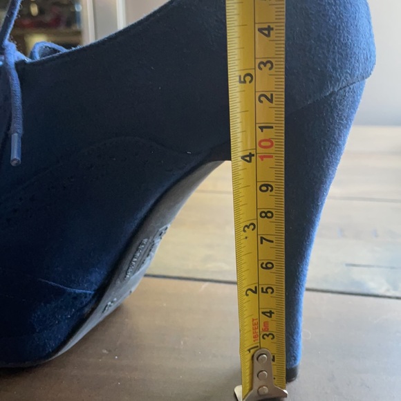 Fioni Navy Suede Oxford Booties - Picture 8 of 8